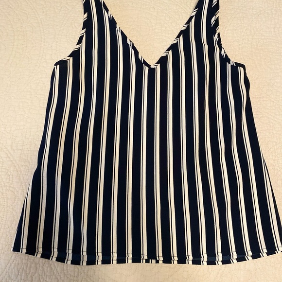 Vero Moda Navy Blue and Off-White Mock Button Tank - Picture 2 of 7